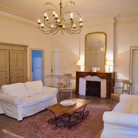 Apartment De L'hotel De Girard *