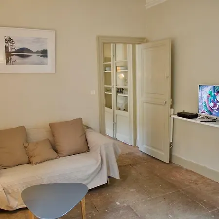 De L'hotel De Girard Apartment Montpellier