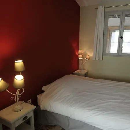 Apartment De L'hotel De Girard *